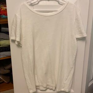 American Eagle white t shirt
